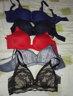 双11买的，这次的优惠力度还挺大，一直都是支持兰卓丽价格亲民，介绍了不少同事一起来凑单买的，哈哈哈，有史以来最优惠的一切，减减减买买买，好心动呀！无钢圈的，穿着舒服，就是拿到手味道有点大，要洗好几次，放通风处吹吹才好，真的比实体店实惠多了，实体店买一件这里可以买四五件