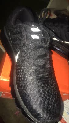 鞋子外型好看穿了一下很舒服值得一买 鞋子外型好看穿了一下很舒服值得一买