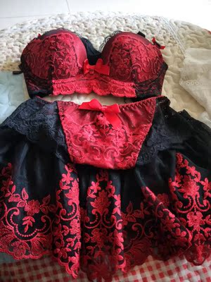 蛮好买了一套 还送了小内裤谢谢店家