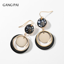 2021 New Tide advanced sense earrings female long temperament retro Net red earrings atmospheric face thin exaggerated ear hook