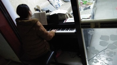一个月体验:雅马哈电钢琴YDP103R怎么样，使用评测真假怎么鉴别