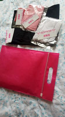 还没穿，，看着不错，弹性很好，只是短了两公分，卖家还赠送了一条，还送了收纳袋，很好的卖家，以后还会买，希望以后会有稍微长一点的。个人觉得30厘米比较合适。