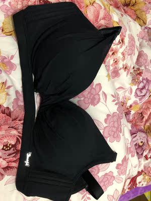 宝贝收到了 质量特别好 上身很舒服 价格实惠 值得购买！