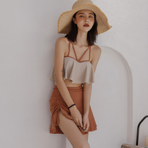 Swimsuit womens split conservative skirt three-piece small chest steel support gathered to cover the belly and show thin Korean ins style swimming suit