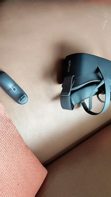 评测点评最新款的大朋E3C 虚拟现实VR眼镜怎么样，适合家庭影院吗？