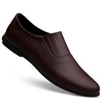 2021 new spring mens shoes Doudou shoes mens Korean version of the leather wild personality mens casual lazy leather shoes men