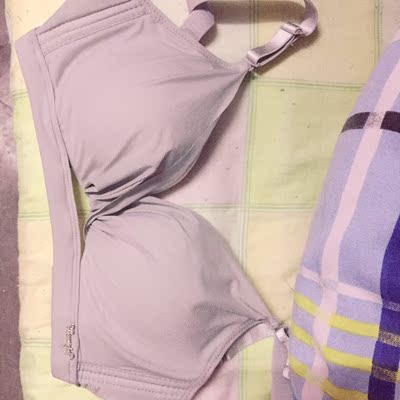 宝贝已收到了哦，喜欢这家店的内衣啦，摸起来挺舒服的，试了一下，非常合身，质量侃侃的啦，以后会经常光顾的，内衣棒棒的