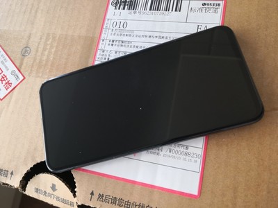 究竟荣耀手机magic 2怎么样，优缺点曝光分析