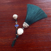 Car keychain Male and female couple Lotus palace bell bag hanging decoration tassel female creative gift key pendant