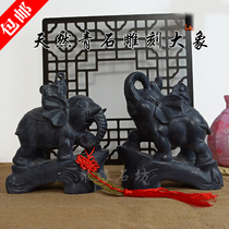 Stone carving elephant a pair of green stone water absorbing elephant swaying pieces to look at the door Town mansion Doorman Piers Large Doorway Natural Stones Small Elephant
