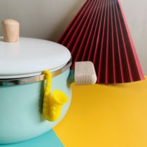 Sachs anti-spill Net red silicone pot cover raised radiator kitchen soup splash-proof porridge anti-puff artifact