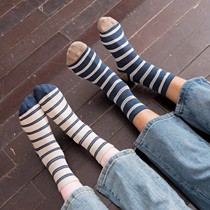 Couples stockings Stripe ins Korean version of black and white mid-tube Joker season stockings men