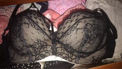 质量非常好，与卖家描述的完全一致，物美价廉，非常满意，真的很喜欢，完全超出期望值，发货速度非常快，包装非常仔细、严实，物流公司服务态度很好，宝贝正是我需要的，收到的时候包装完整，打开后让我惊喜的是宝贝比我想象中的还要好！不得不是竖起大拇指。很满意的一次购物，下次我还会再来的。