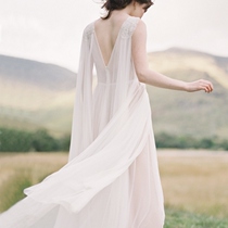 Riverside Qingwusen travel photo light wedding dress Super fairy air seaside gauze shoulder gauze outdoor photo lawn wedding dress