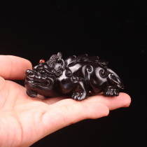Fuyunchang ebony handmade wood carving Pixiu hand handle wooden hand play ornaments crafts carry-on toy gifts