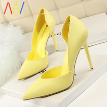 2022 Women Pumps Fashion High Heels Black red Yellow Shoes