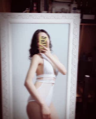 泳衣收到了，很喜欢，还没来得及去泡温泉，这周末去了后再来追评😝😝😝