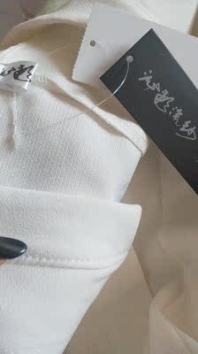 刚刚收到货质量不错很满意，卖家服务态度很好，快递也特别快，还会继续光临的嘿嘿