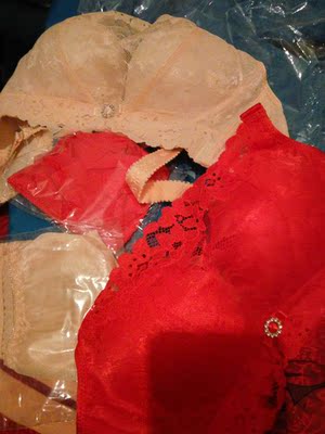 刚拿回来,摸着可以吧,大小穿着刚好, 刚拿回来,摸着可以吧,大小穿着刚好,