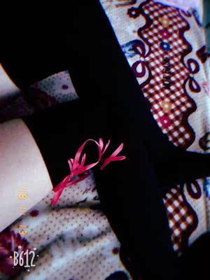 粗短腿小萝莉表示奈斯