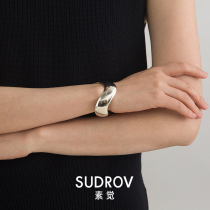 The New 2021 niche design simple sexual cold wind sterling silver bracelet temperament exaggerated wrist ornaments female