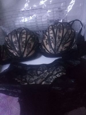 货品收到了，质量很好，很喜欢，大爱！买之前一直在犹豫买黑色还是白色，下次我一定把白色入了