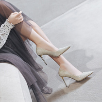 A generation of women 2021 new wedding shoes bridesmaid shoes spring heels with black banquet Joker