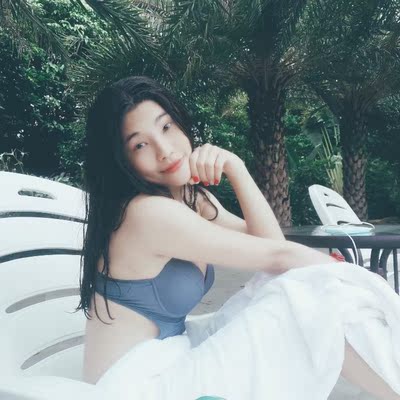 泳衣漂亮显身材,垂性也很好! 泳衣漂亮显身材,垂性也很好!