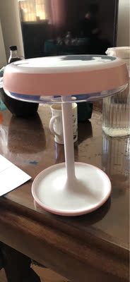 设计的是很合理的，就是比想象中大一些，不是很节省空间。