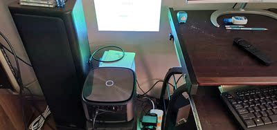 目前看来峰米激光电视怎么样，是不是画质真的很模糊？有什么缺点