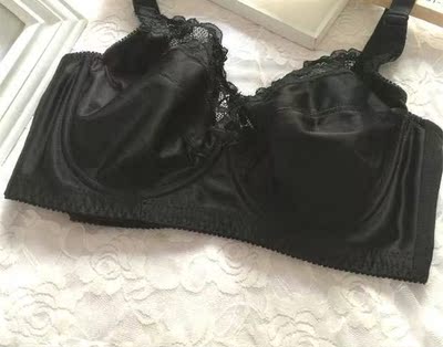 穿着合身舒适，面料轻柔材质好！