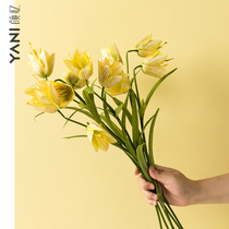 Nordic style simple fake flower simulation flower living room indoor desktop silk flower decoration simulation Zhejiang fritillary lily ornaments