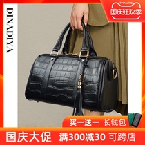 Leather women bag 2021 New Fashion black pillow bag crocodile pattern large capacity cowhide bag ladies Hand bag