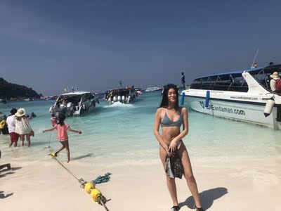 太喜欢这套了！！我觉得适合小胸穿，雾霾蓝超美