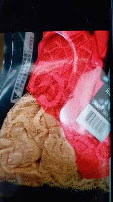 物流送到客人收妥，內内穿上性感！包装很精美！