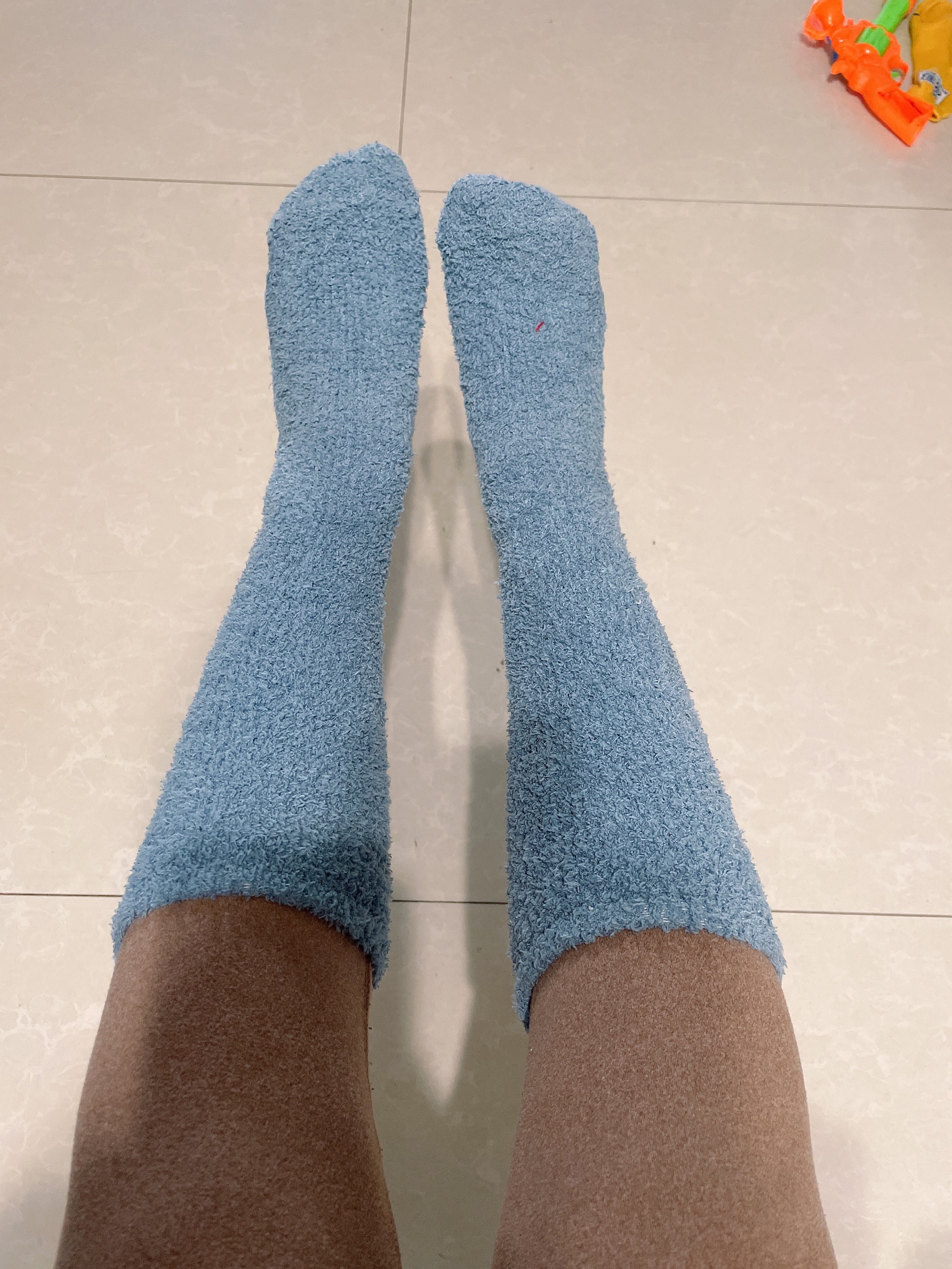 珊瑚绒袜子女冬季加绒加厚高筒小腿袜睡眠保暖长袜毛绒毛巾长筒袜