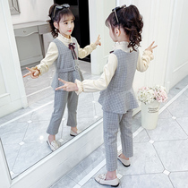 Girls Spring Package 2022 New Fashion Yanghua Girl Han Edition Fashionable Children Lady Grid Three Pieces