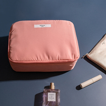 Cosmetic bag Womens portable travel storage bag Large capacity storage bag ins wind net Red super fire girl heart cosmetic bag