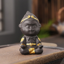 Tea pet ornaments Zen Wukong purple sand can raise Qi Tiandaheng tea table tea art accessories fish tank landscaping ornaments