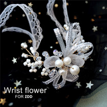 Fresh and beautiful shiny bow Bride wrist flower Bridesmaid sister group Hand tied flower knot Wedding dress accessories