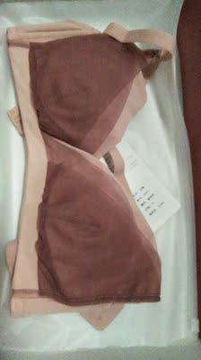 这质感 款式都不错也无色差 挺好的 一次愉快的购物 这质感 款式都不错也无色差 挺好的 一次愉快的购物