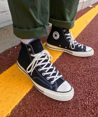 尺码合适，很好看，舒服，走路运动都是不错的选择，质量和做工也很好，价格又实惠，物流送货也快，整体与卖家描述的一致，买的满意