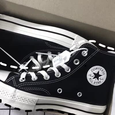 鞋子质量没的说，毕竟是品牌的鞋子，款式也是经典款，透气性很好，外形时尚，上身效果非常好，而且很好搭配衣服，性价比还好，平时毕竟喜休闲类鞋类的~穿上效果好，喜欢。