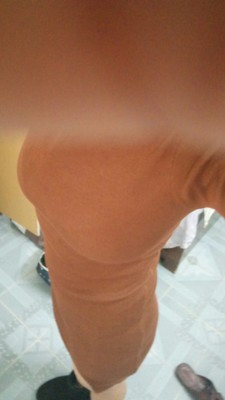 衣服不错,显身材。 衣服不错,显身材。