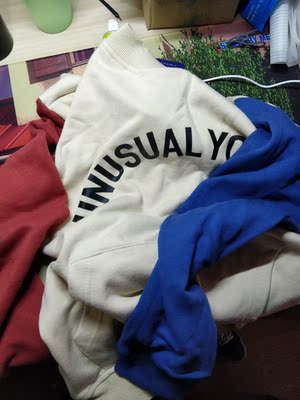 双十一打折购买的，质量不错，奈斯，特意拍了图片，穿上特阳光👍👍👍👍👍