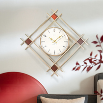 2021 new Chinese style hanging watch modern home fashion light luxury Chinese wind solid wood clock living room hanging clock table