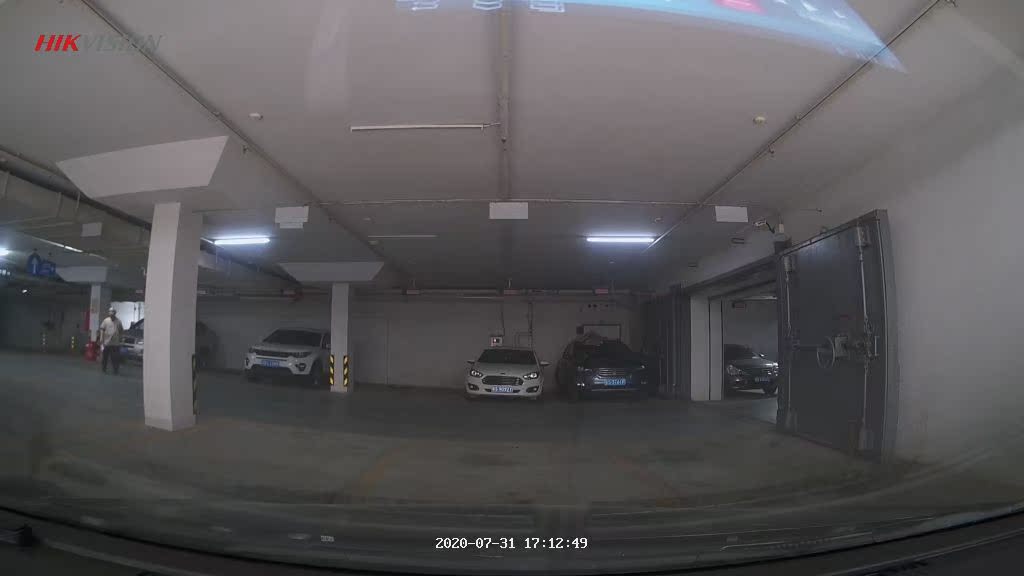 请问海康威视C6行车记录仪怎么样