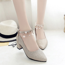 2020 Spring New Korean version of Joker French girl pointed shallow high heels chic buckle thick heel single shoes