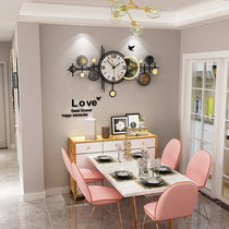 Light luxury clock clock wall clock living room simple atmosphere personality wall clock home fashion creative decoration Nordic Wall watch