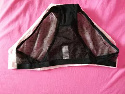 三条L的,大小不一,一条比一条大,低腰都变高腰了,再不是一批货也不能相差这么多 三条L的,大小不一,一条比一条大,低腰都变高腰了,再不是一批货也不能相差这么多